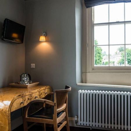 The Castle Inn Bradford-On-Avon Dış mekan fotoğraf
